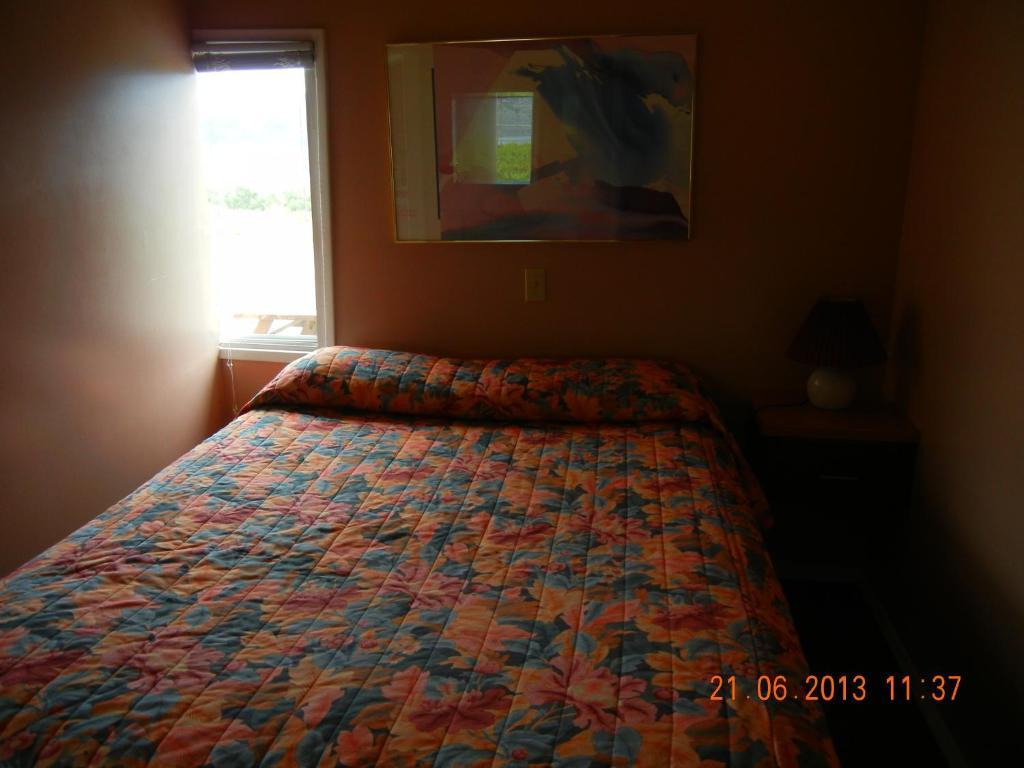 Pleasant View Motel Summerland Rum bild